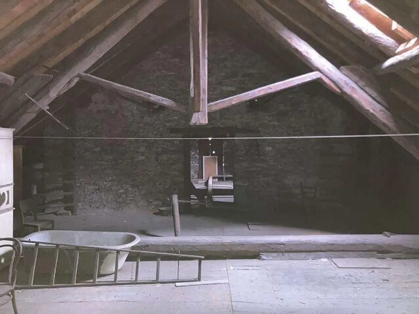 Immeuble multifamilial avec potentiel d'agrandissement / maison plurifamiliale avec poten... - Photo 5 sur 12