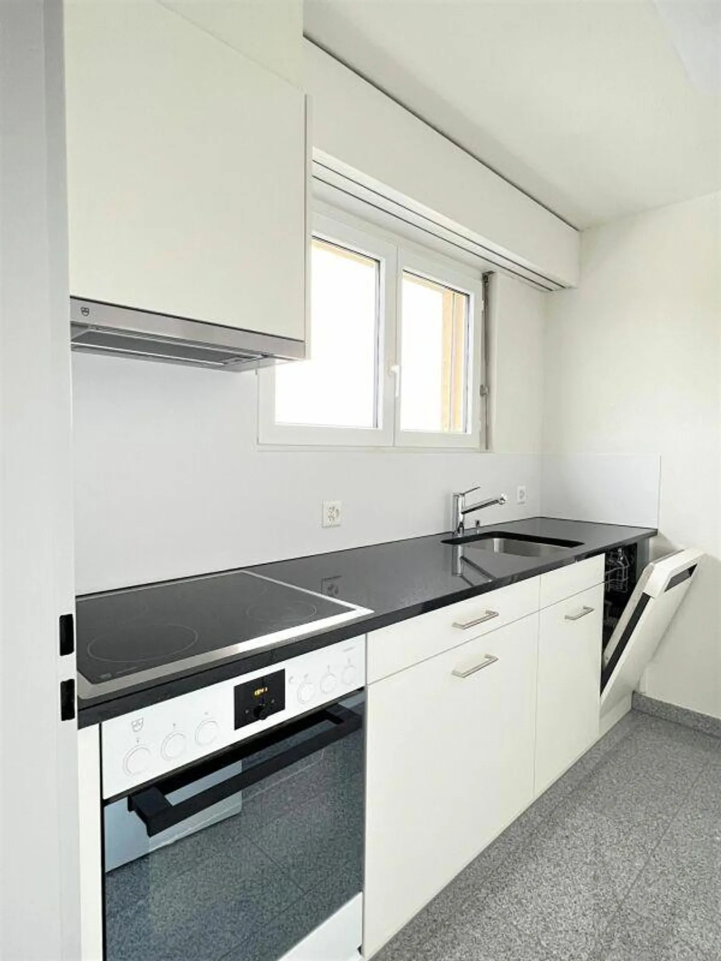 Bell'appartamento di 5,5 stanze - Foto 2 di 7