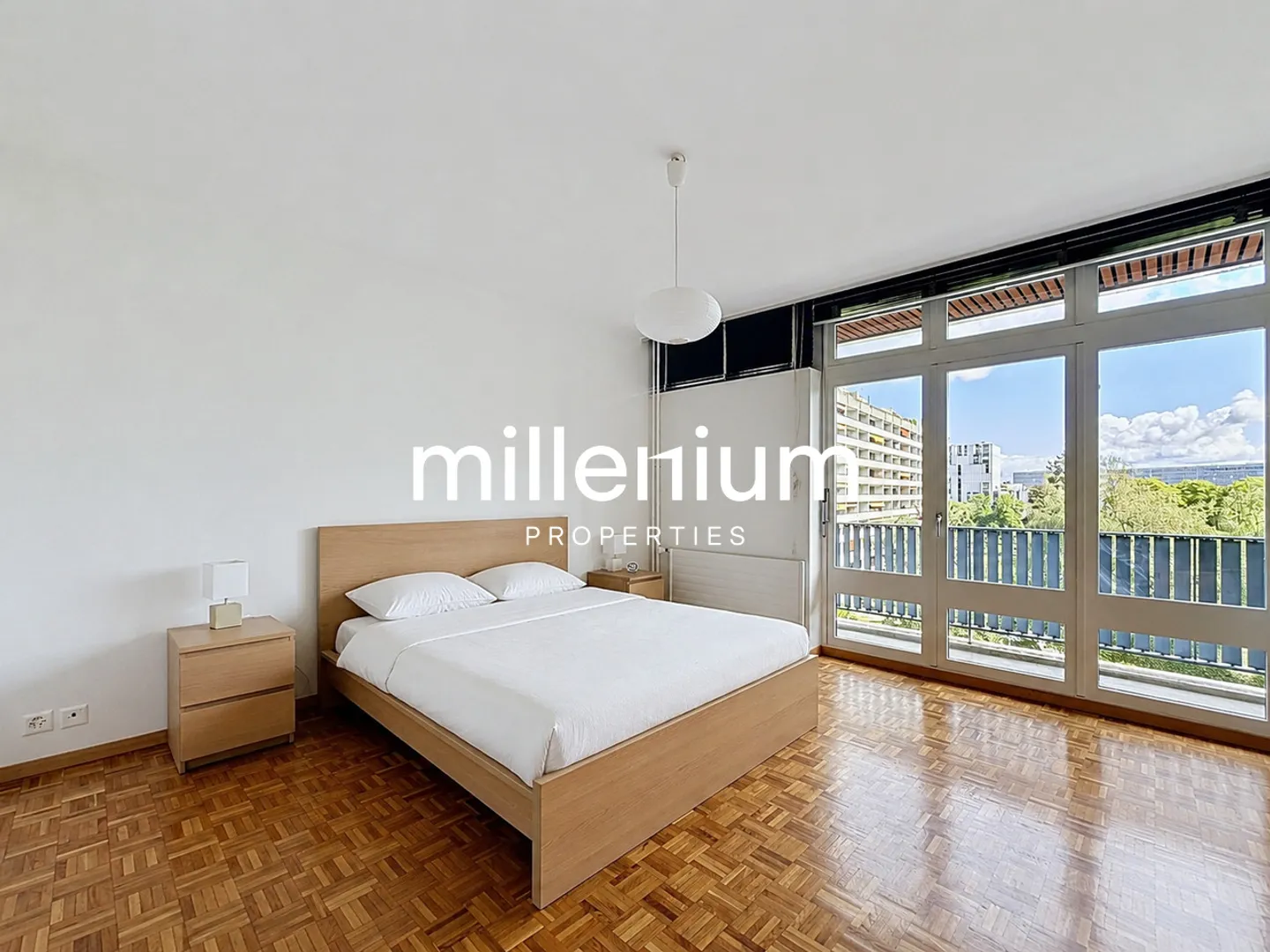 Crossing apartment with exceptional view - Photo 11 of 21