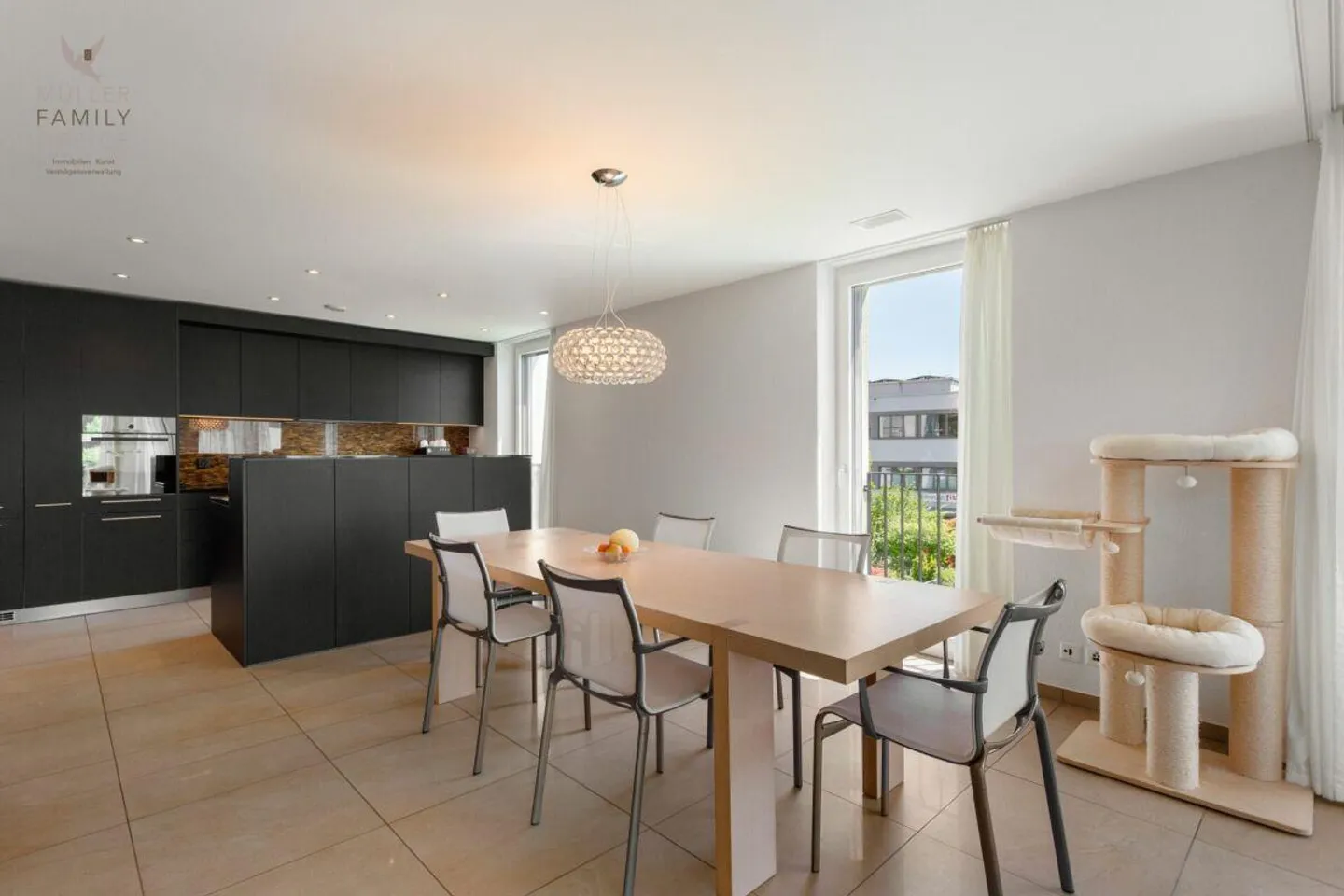 Exclusive 4 1/2 room apartment in the heart of Seuzach - Photo 8 of 13
