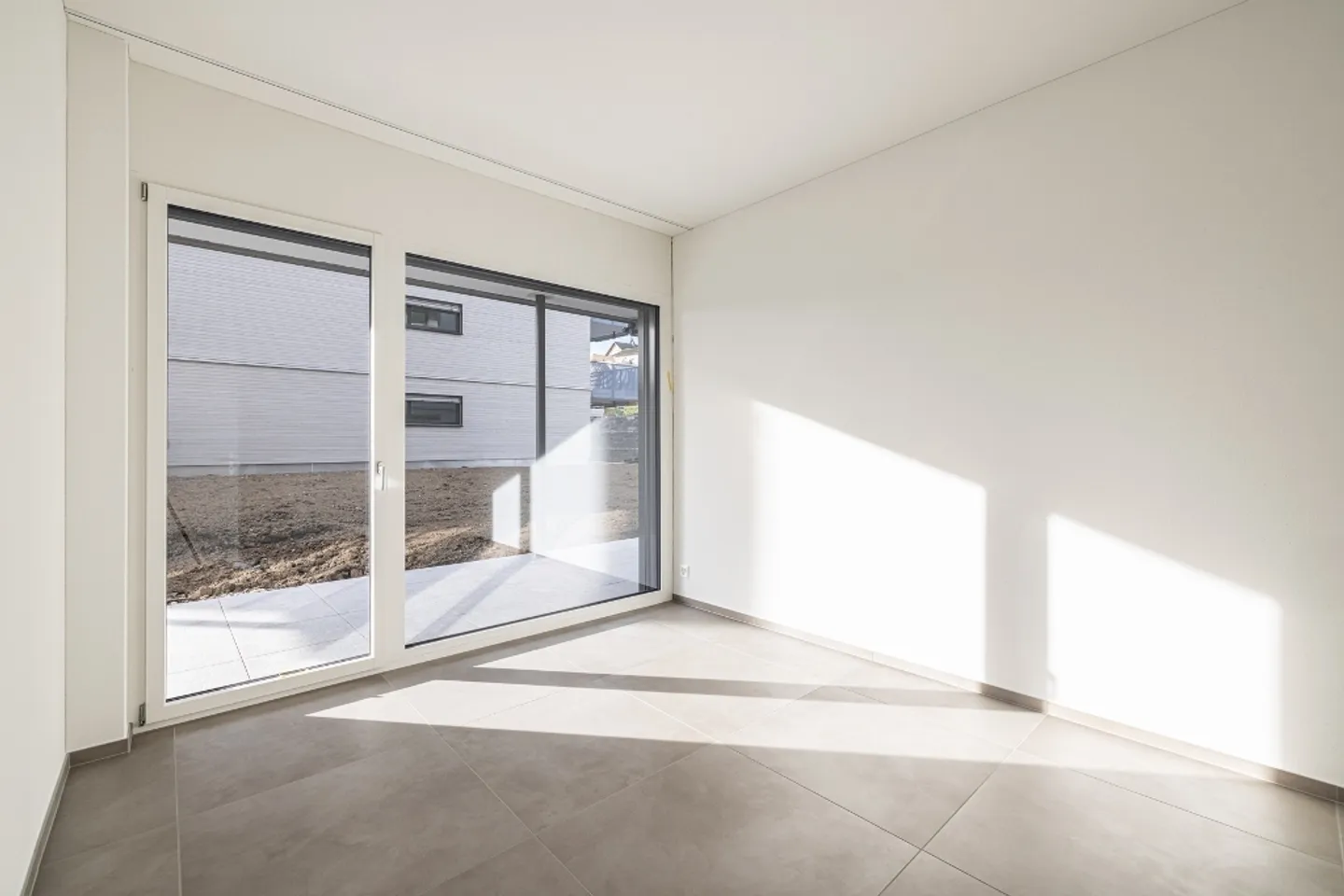 Appartement de 3,5 pièces avec vue sur le lac - Photo 8 sur 11