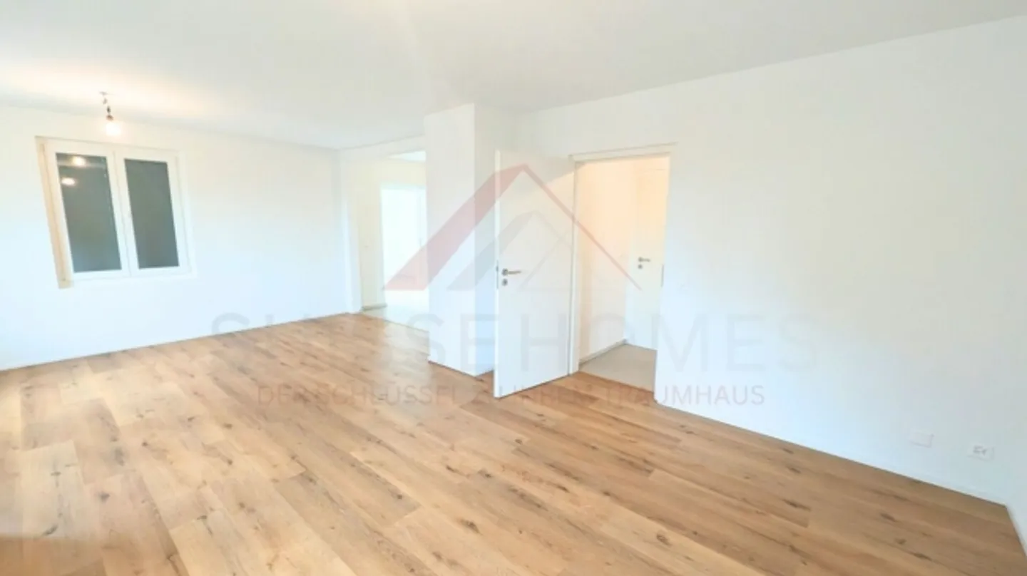 Charmante maison individuelle à Niederbipp - généreusement rénovée, beaucoup d'espace et de potentiel - Photo 6 sur 12