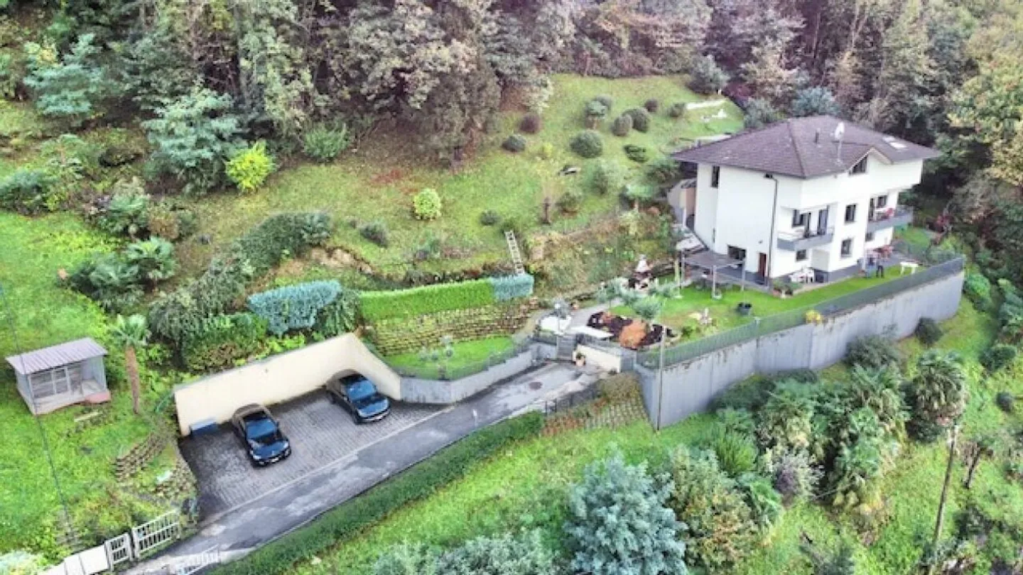 Casa singola in vendita - Foto 2 di 32