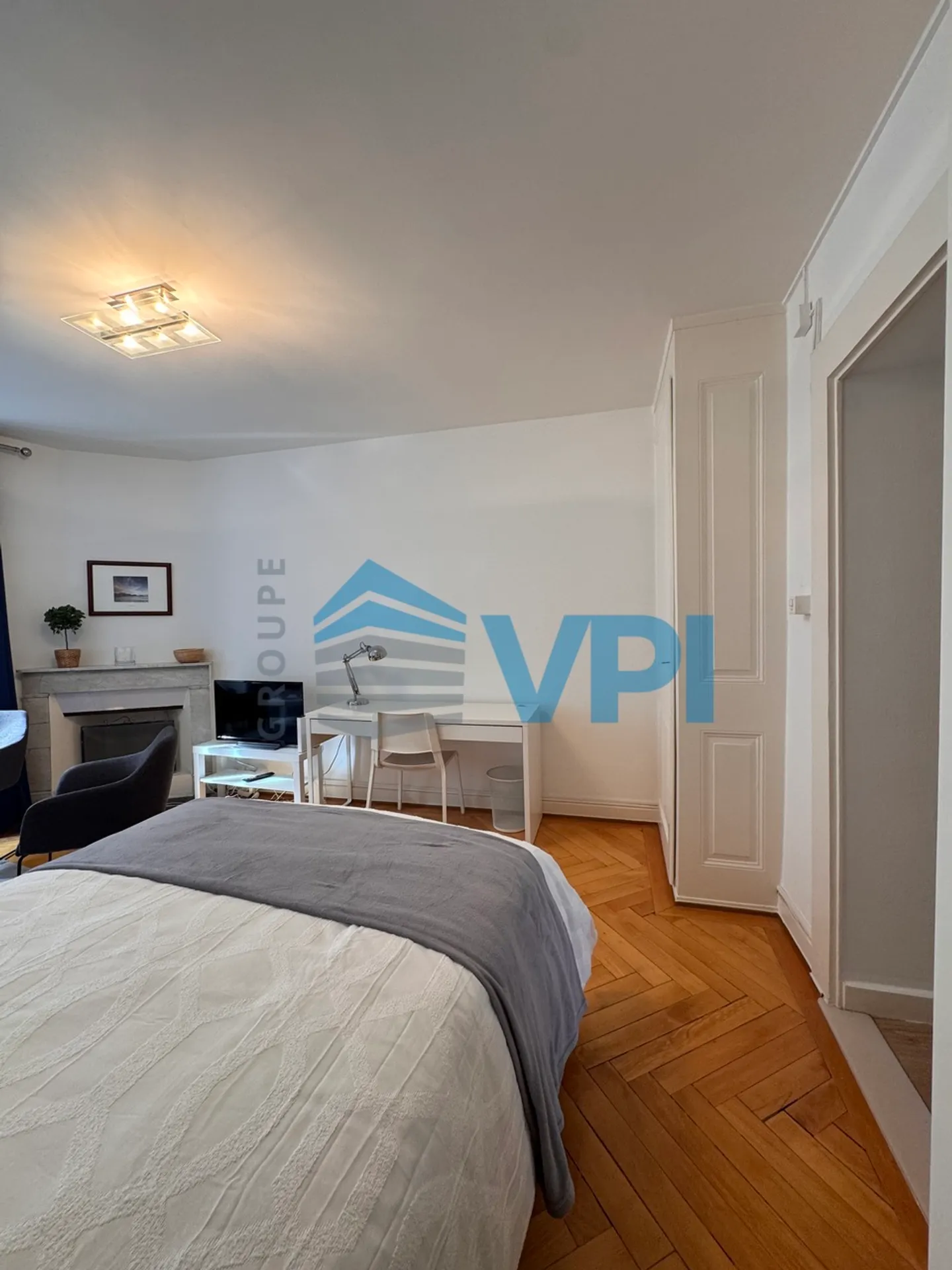 Appartement Moderne Près du Lac - Photo 4 sur 12