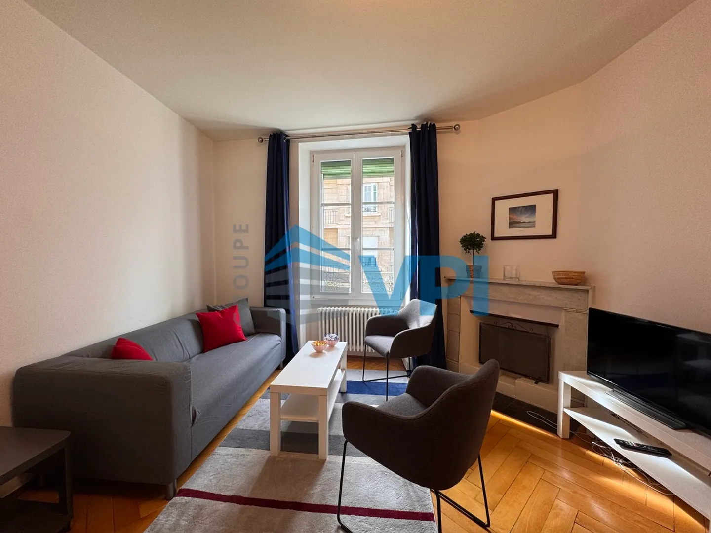 Appartement Moderne Près du Lac - Photo 5 sur 12