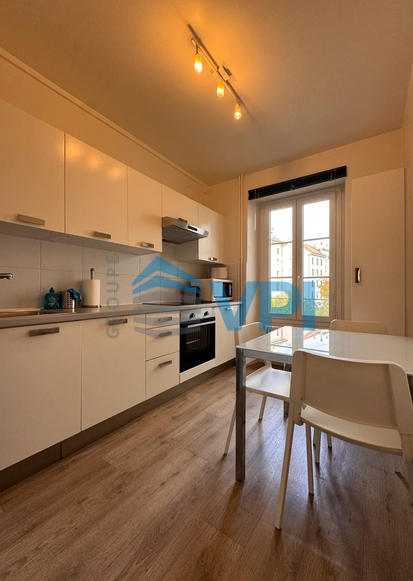 Appartement Moderne Près du Lac - Photo 6 sur 12