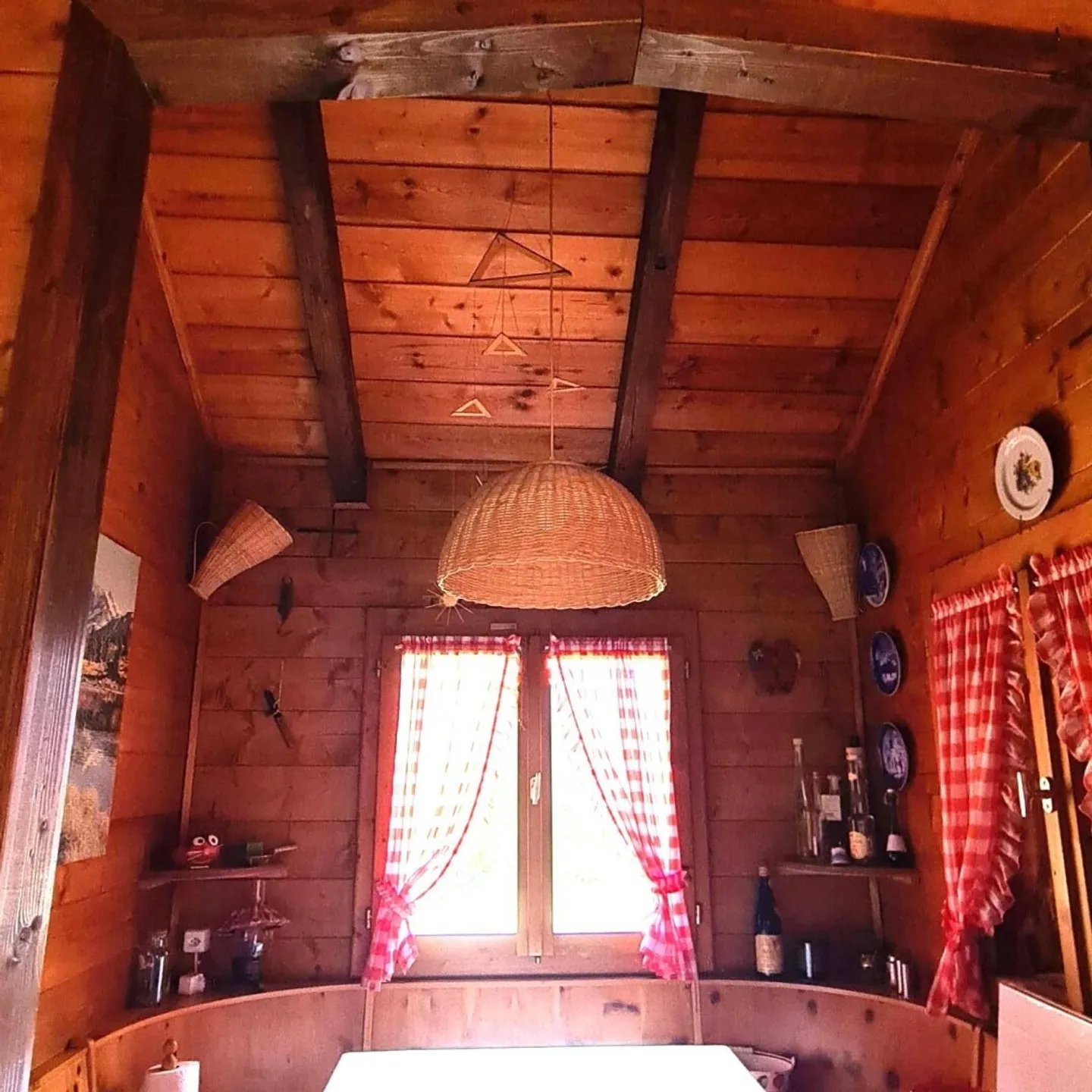 4-room chalet with 2-room apartment, garden, very quiet, sunny location - Photo 5 of 13