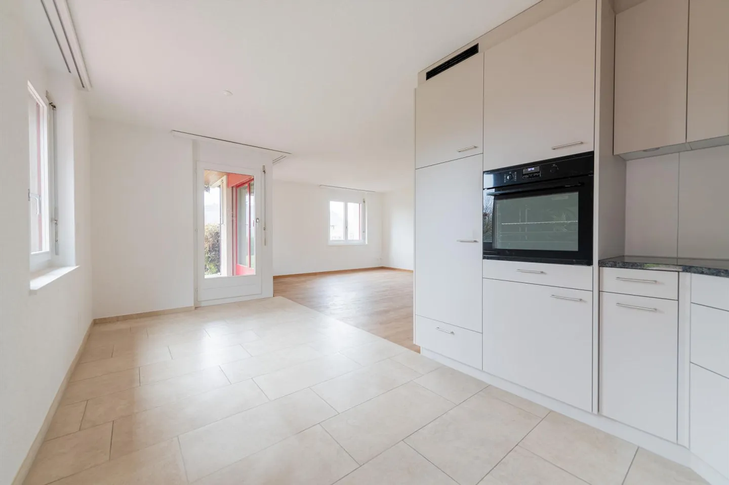 Un appartamento straordinario di 4,5 stanze in affitto a Münsingen - Foto 7 di 14