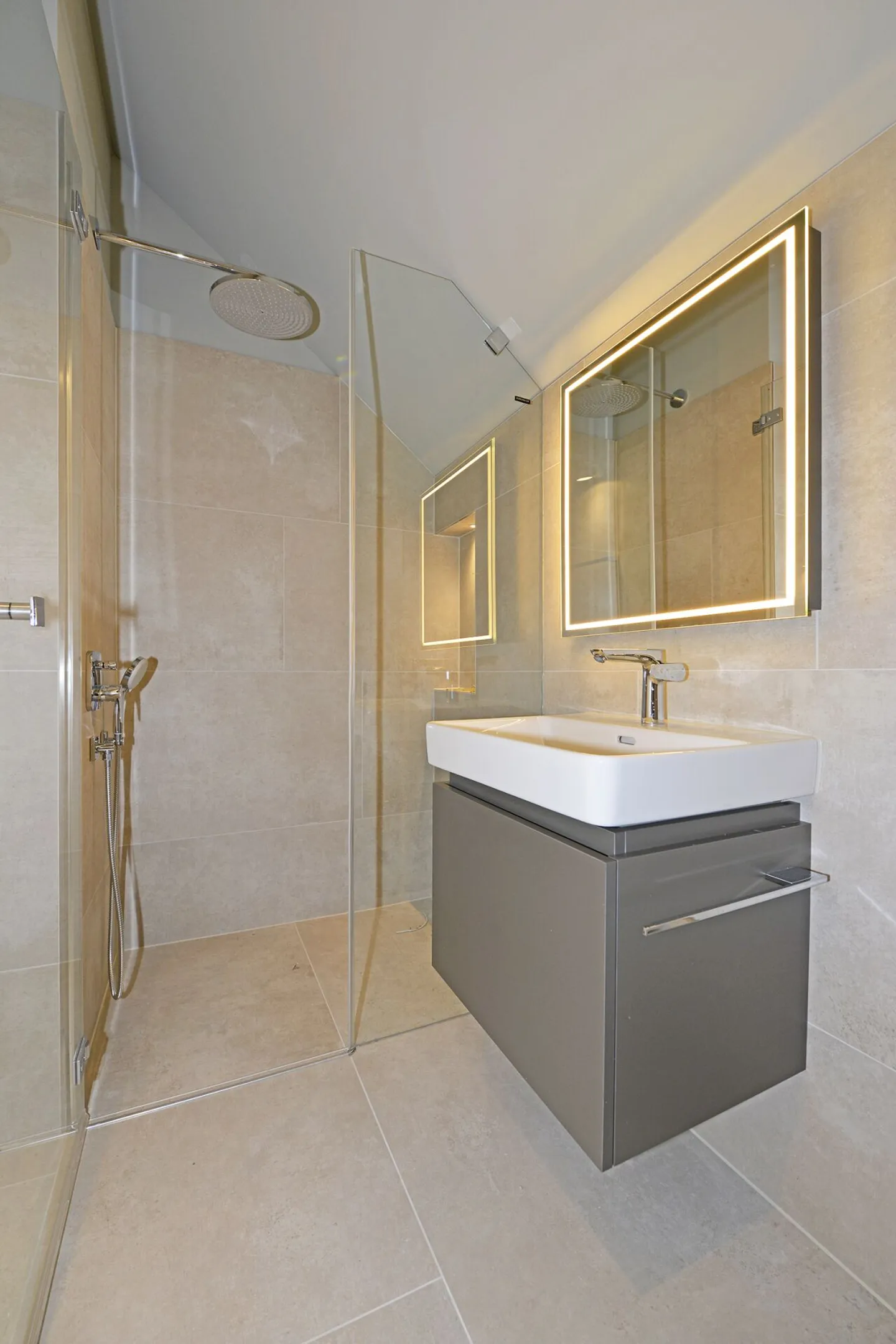 Exclusive 4½-room maisonette rental apartments with loggia - A-2.2 - Photo 9 of 15