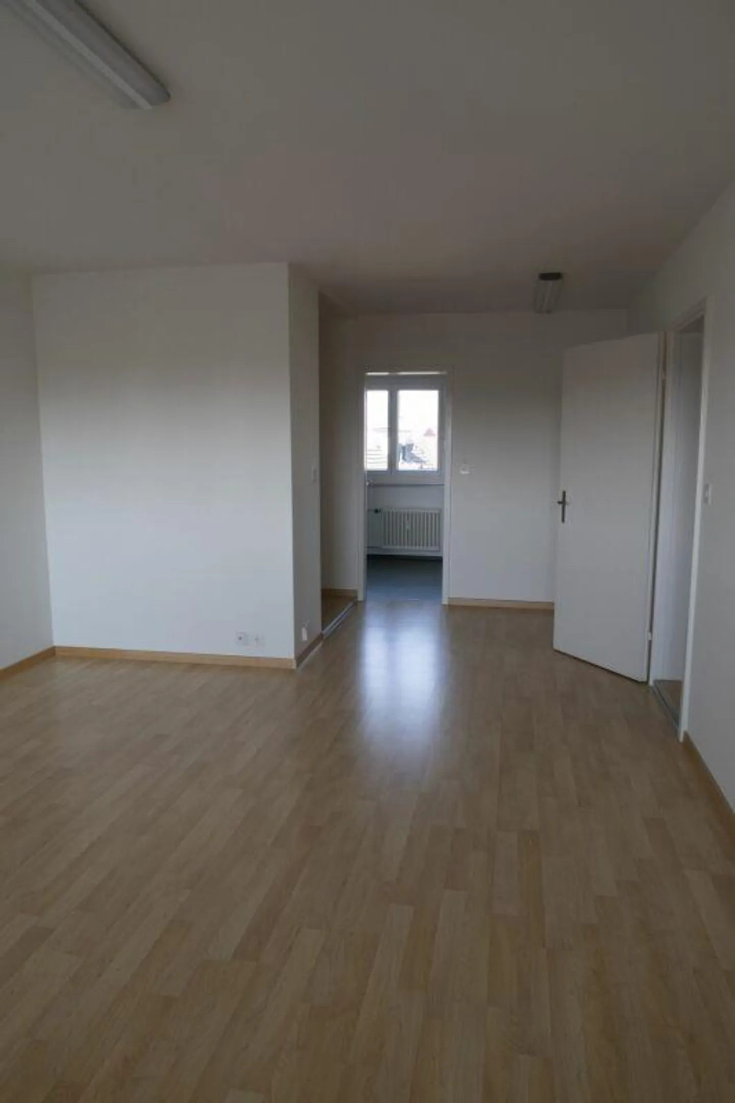 Living close to the center - Photo 6 of 8