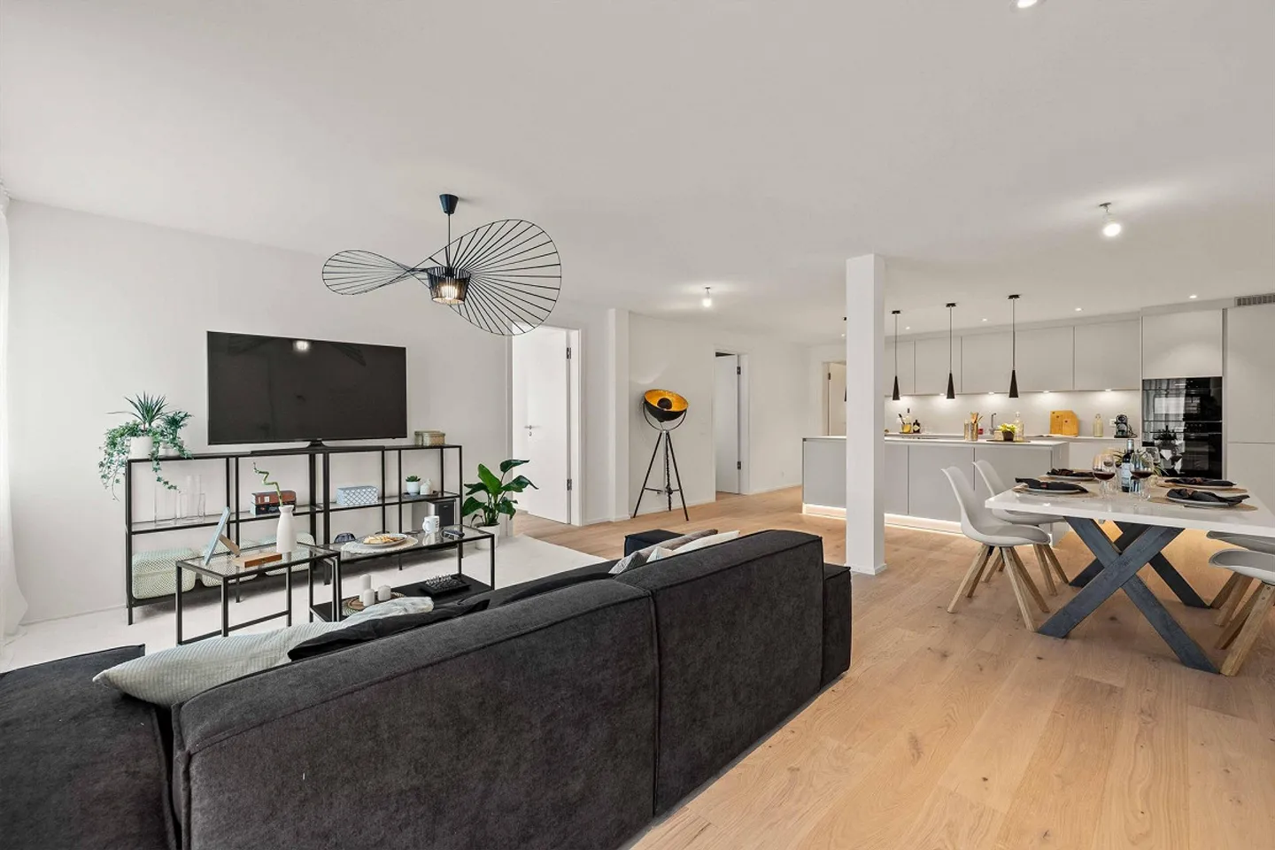 Moderno appartamento di 3,5 stanze a Villmergen al piano terra - Foto 1 di 15
