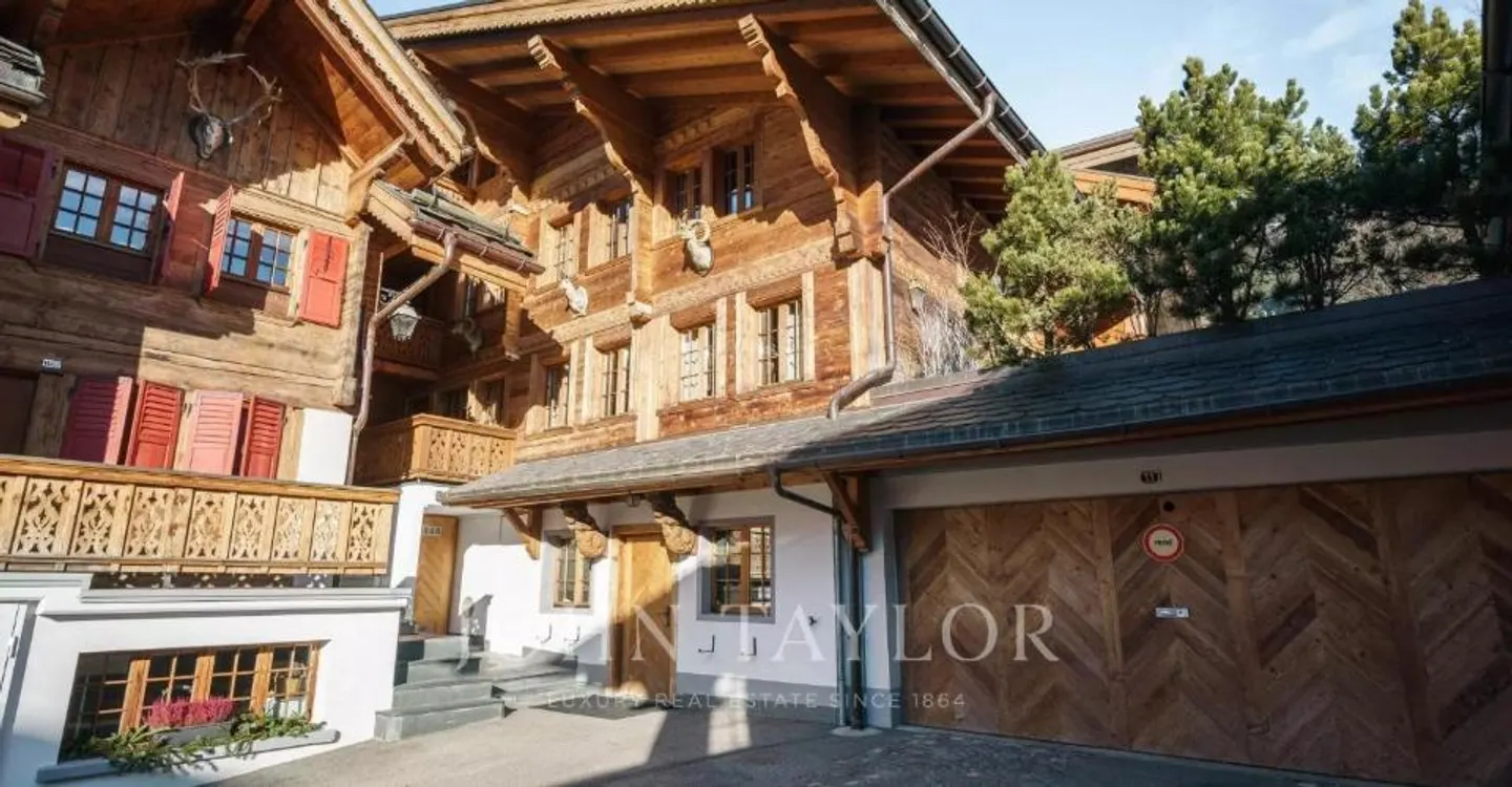 Chalet 6.5 rooms - Photo 1 of 8