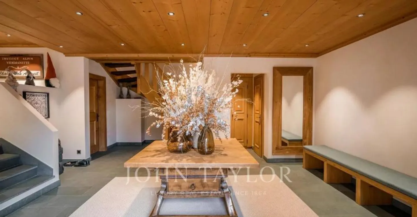 Chalet 6.5 rooms - Photo 3 of 8