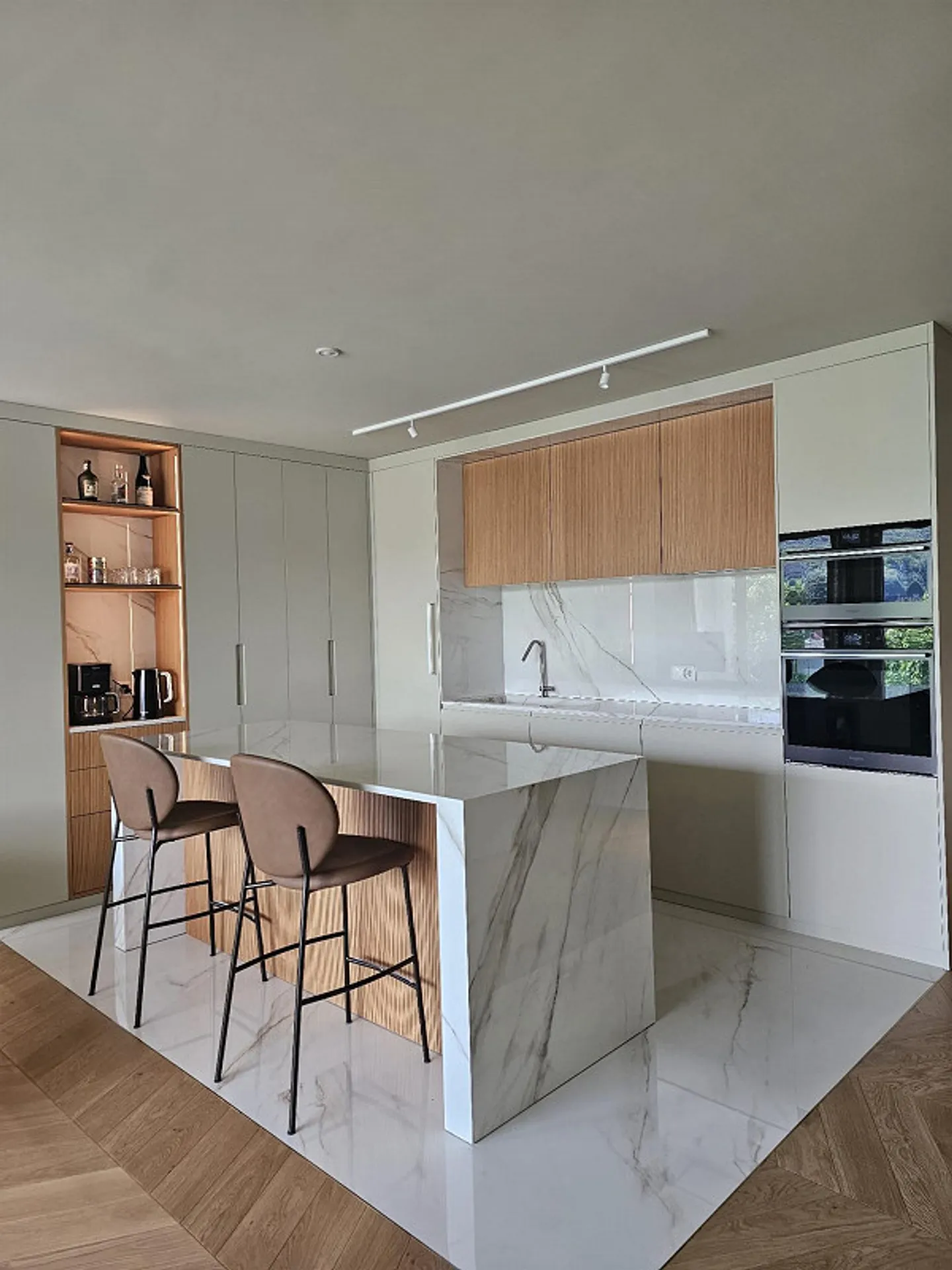 Appartement moderne 3.5 pièces à Vacallo avec vue panoramique - Photo 3 sur 12