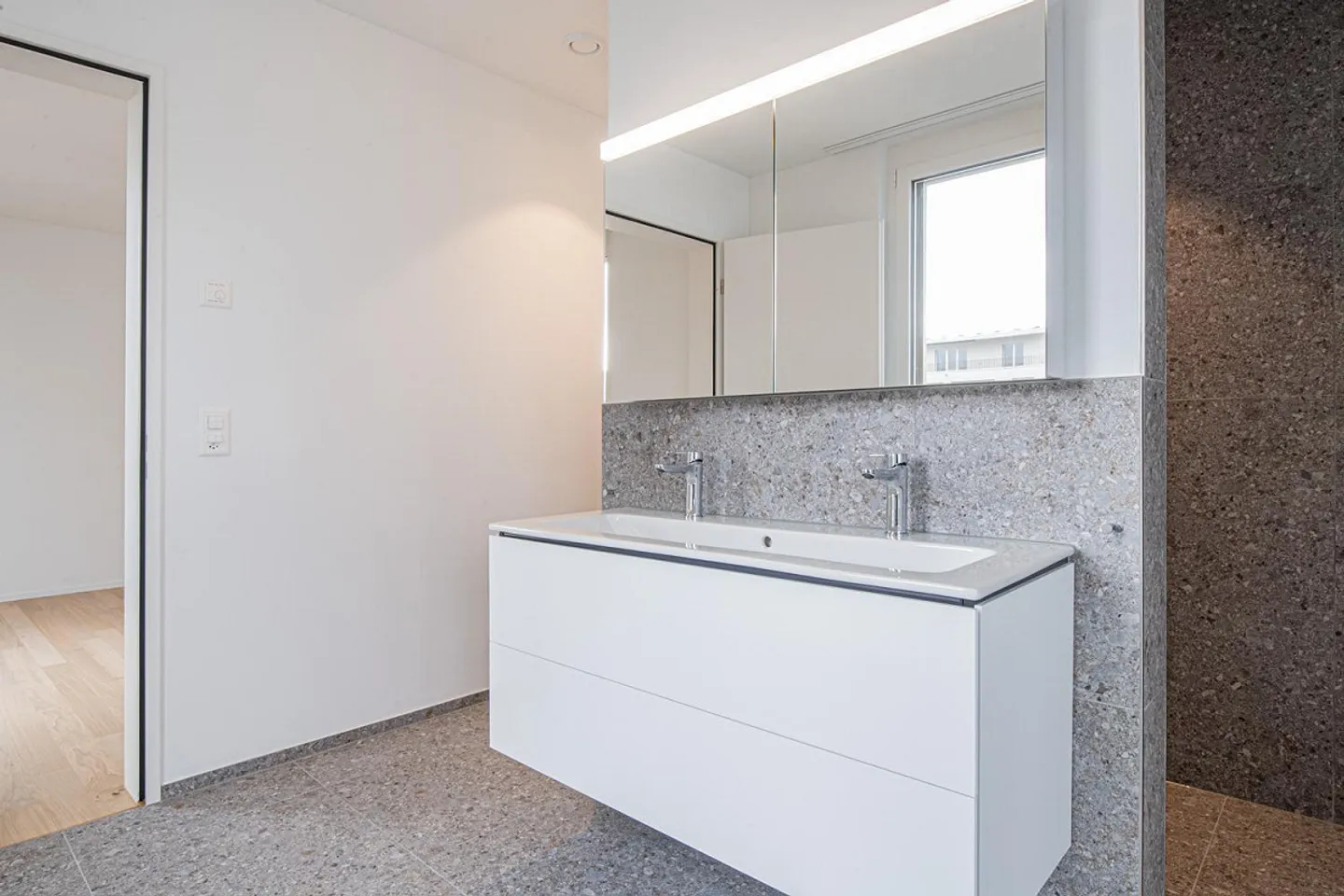 4.5 Room Apartment in Stein am Rhein - Photo 8 of 13