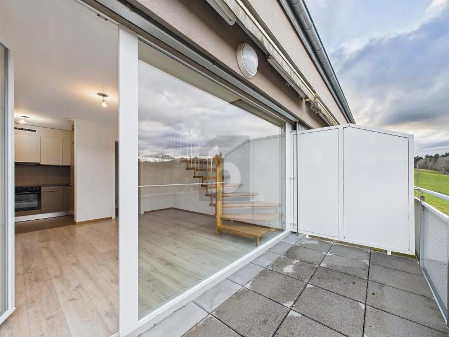 Duplex Charmant en Zone Paisible - Photo 1 sur 6