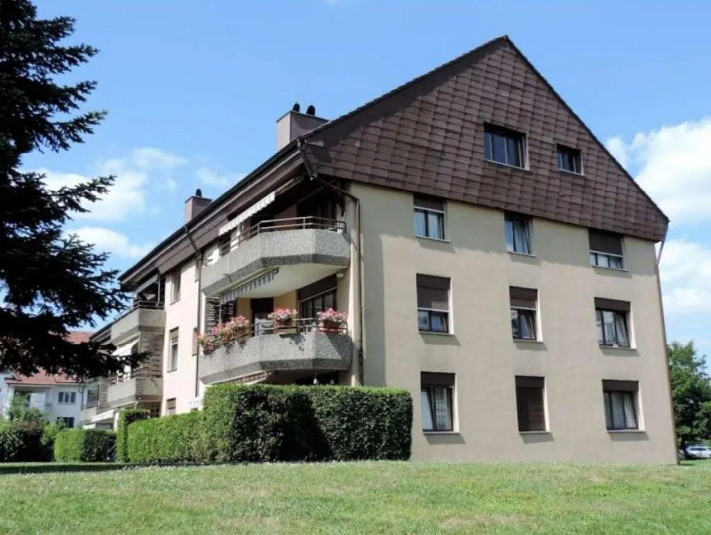 Besichtigen - Einziehen - Wohlfühlen! - Foto 1 von 8