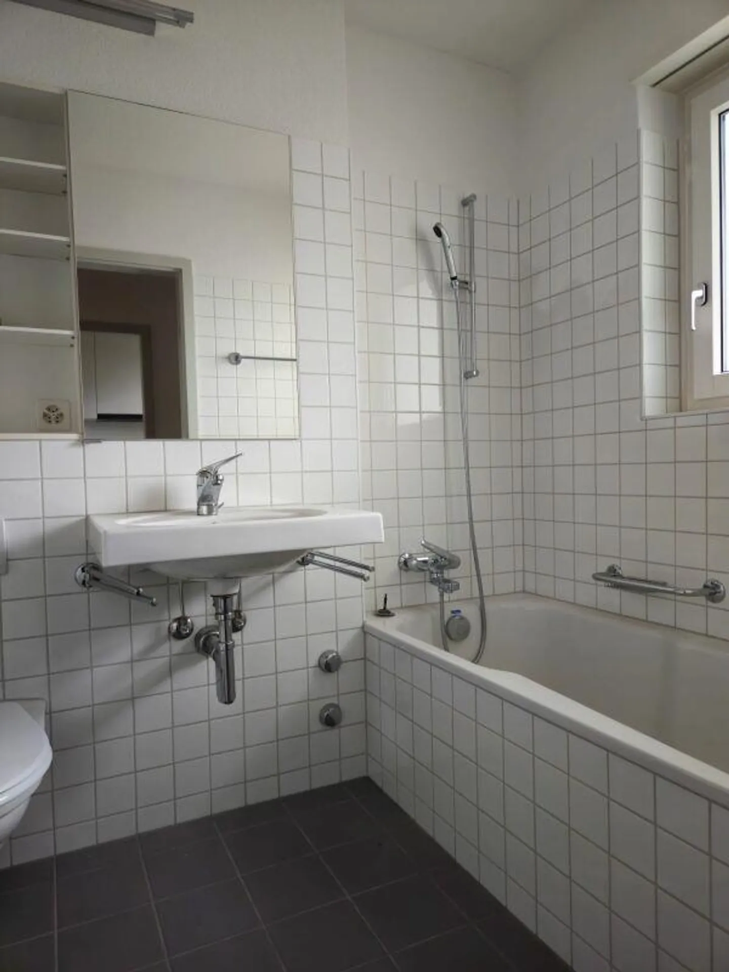 Heimelige 1-Zimmerwohnung im Maihofquartier - Foto 4 von 5