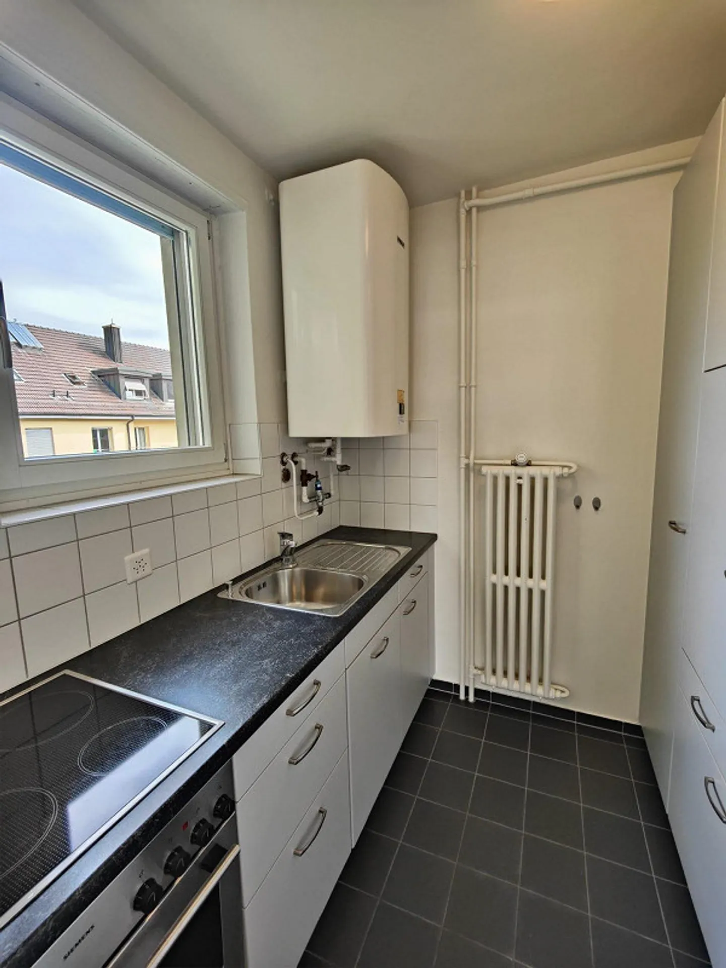 Geräumiges Studio in Sandrain - Foto 2 von 3