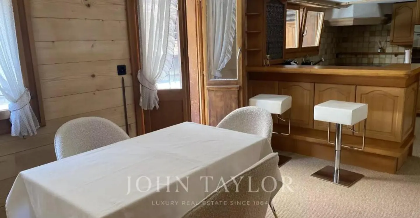 Cozy Apartment in Gstaad - Photo 5 of 13