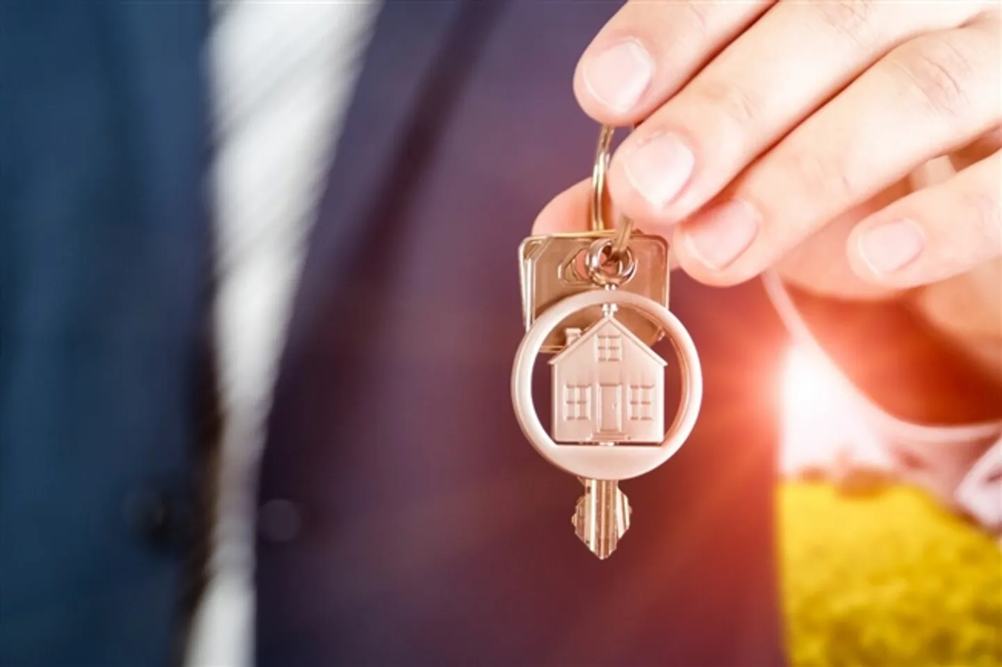 Attractive investment property with gastronomy and guest rooms - Region Interlaken - Photo 1 of 1