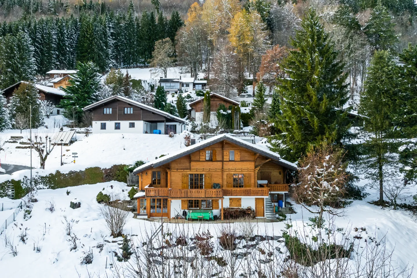 Charaktervolles Chalet: eine natürliche Umgebung und eine atemberaubende Aussicht - Foto 2 von 13