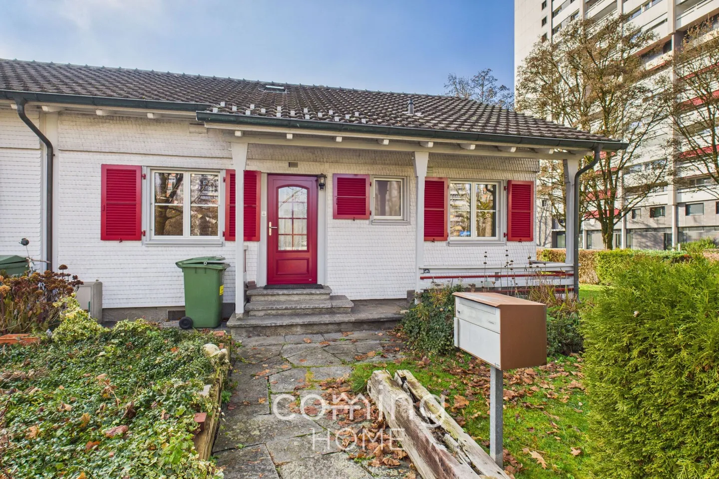 Maison de ville d'angle avec jardin à Bern-Bethlehem - rénovée, charmante, extensible - Photo 1 sur 15