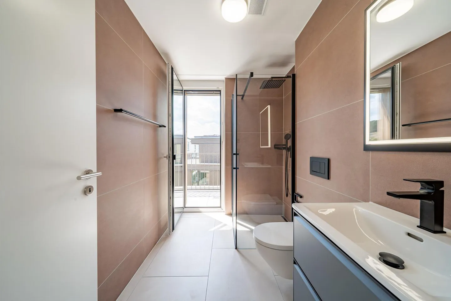 5.5-Room Penthouse Apartment - Modern Living at Langete - Photo 6 of 11