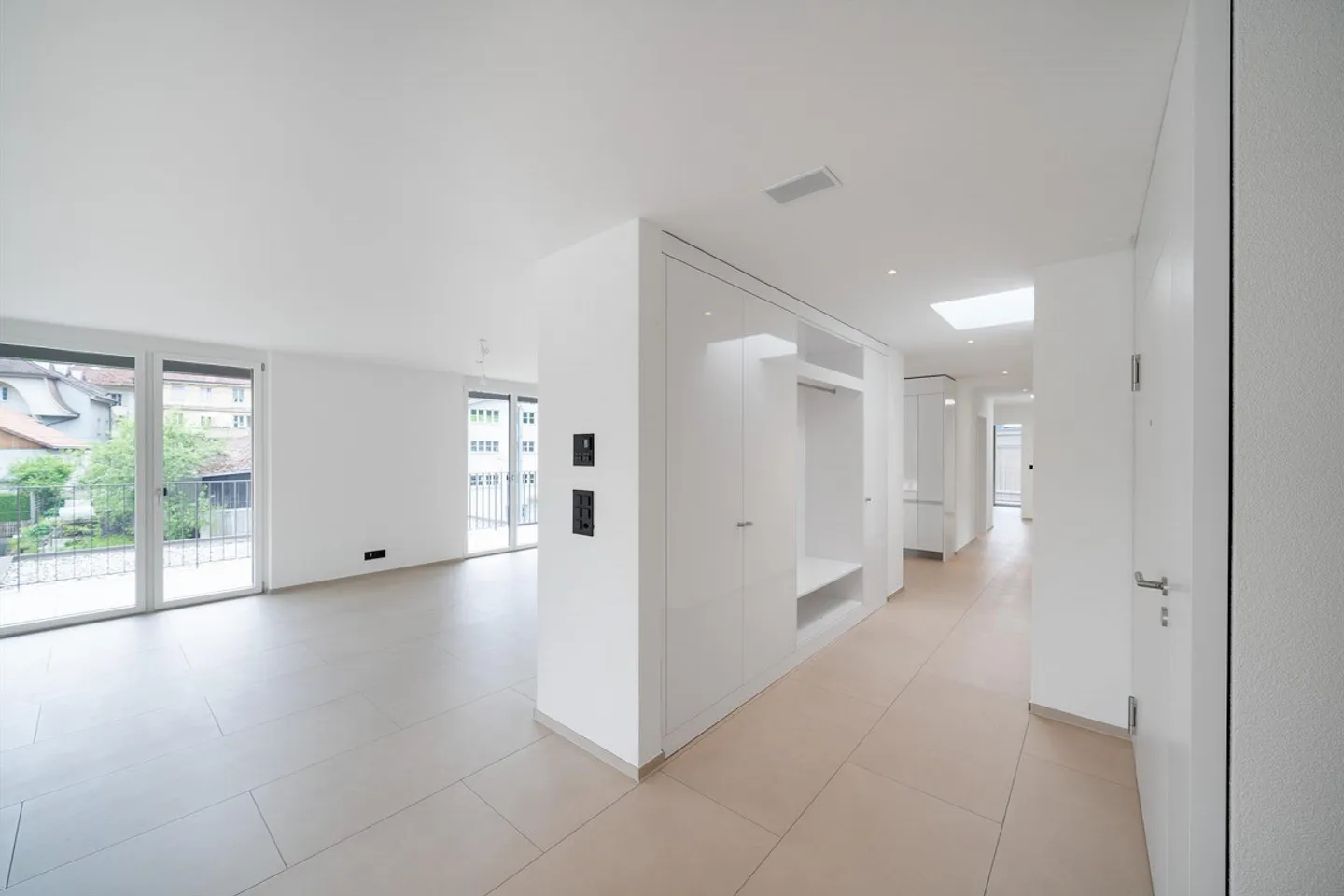 5.5-Room Penthouse Apartment - Modern Living at Langete - Photo 8 of 11