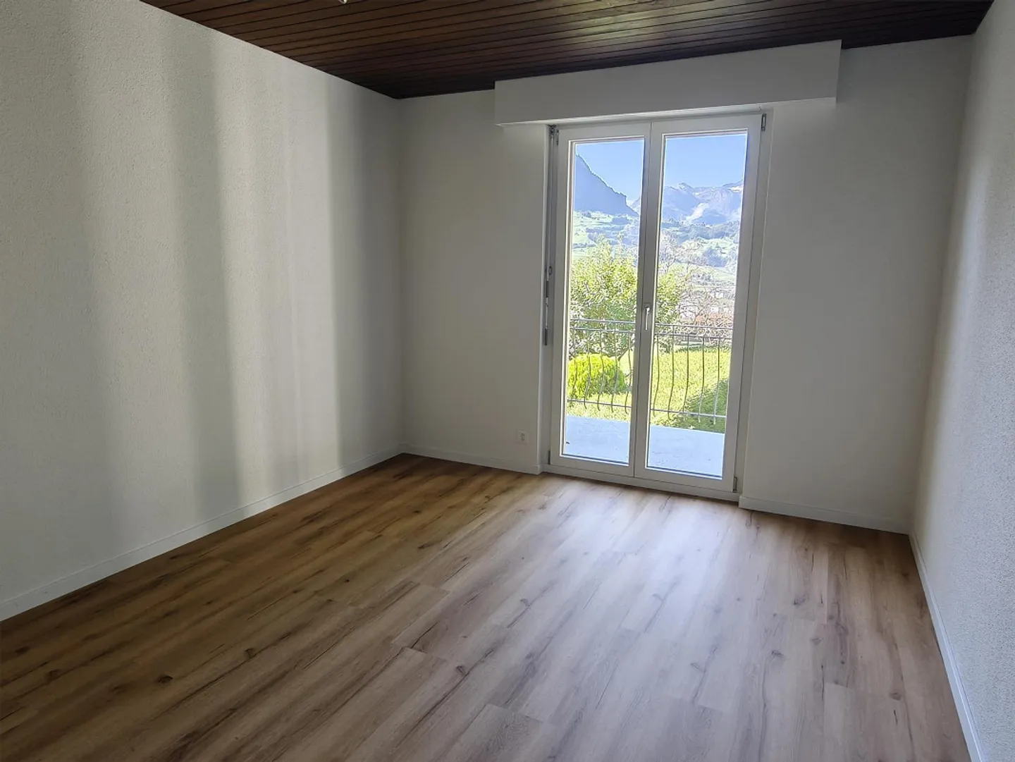 Willkommen im neuen Zuhause im Grünen - Foto 7 von 9