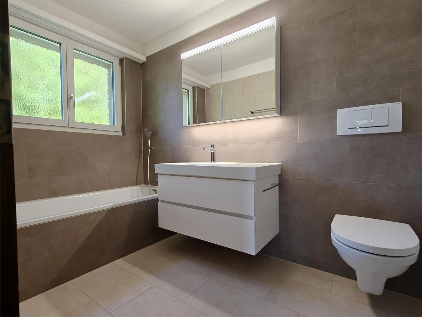 Willkommen im neuen Zuhause im Grünen - Foto 8 von 9