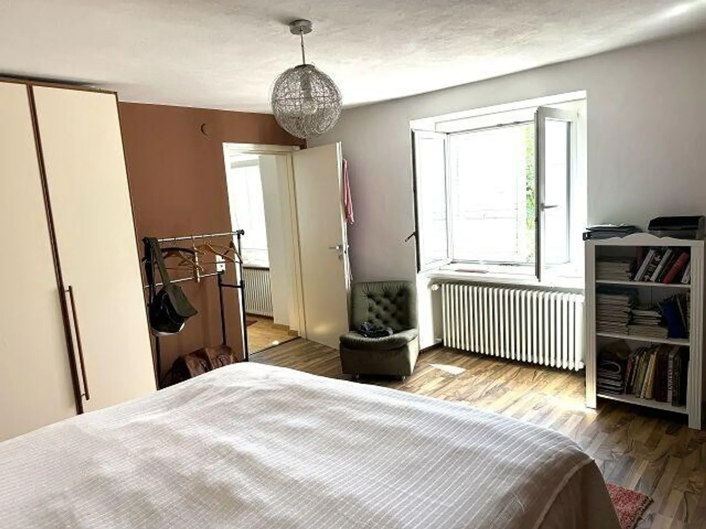 Luxusvilla mit Garten - Foto 10 von 13