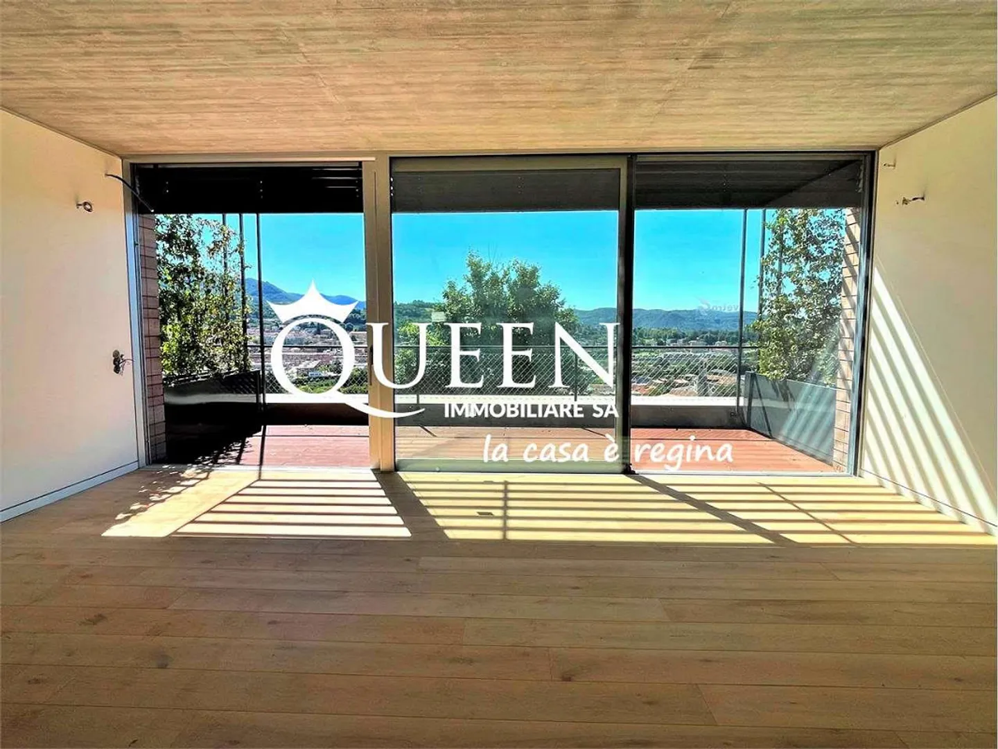 Rancate : Villa en terrasse avec 4,5 pièces, 148 m², avec vue magnifique - Photo 1 sur 11