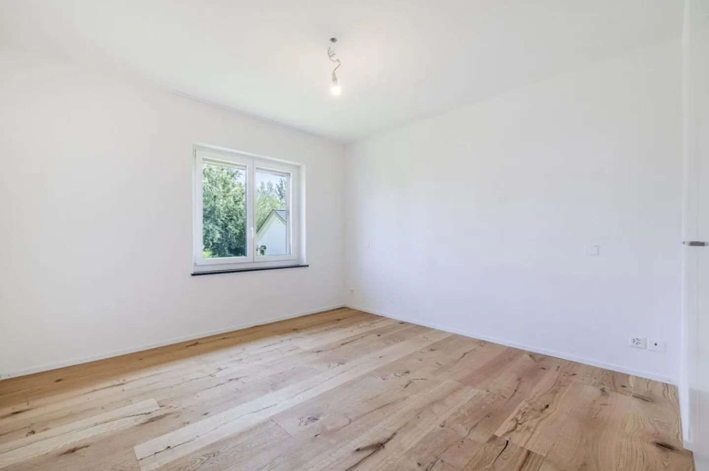Hochwertig sanierte 1.5 Zimmerwohnung inkl. Waschturm - Foto 2 von 6