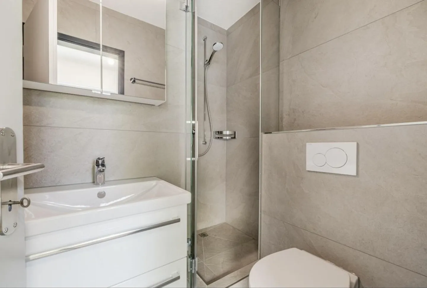Hochwertig sanierte 1.5 Zimmerwohnung inkl. Waschturm - Foto 5 von 6
