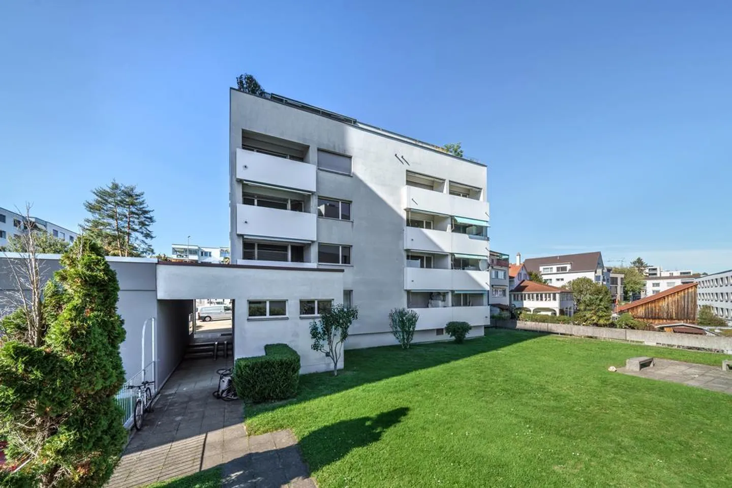 Appartamento ristrutturato con 3 stanze a Oberwil - Foto 10 di 12