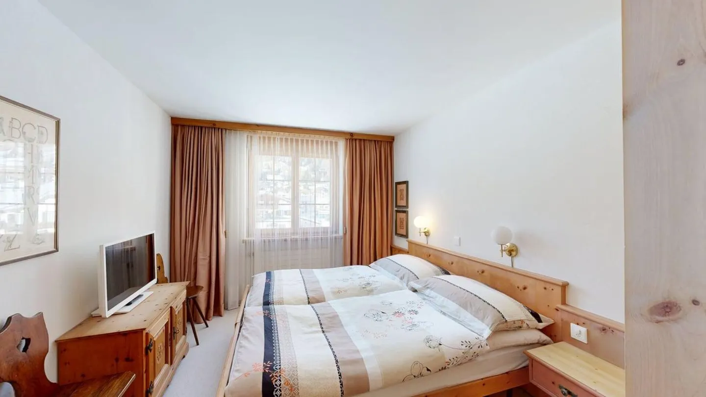 Appartamento soleggiato di 2,5 stanze con vista - Foto 9 di 12