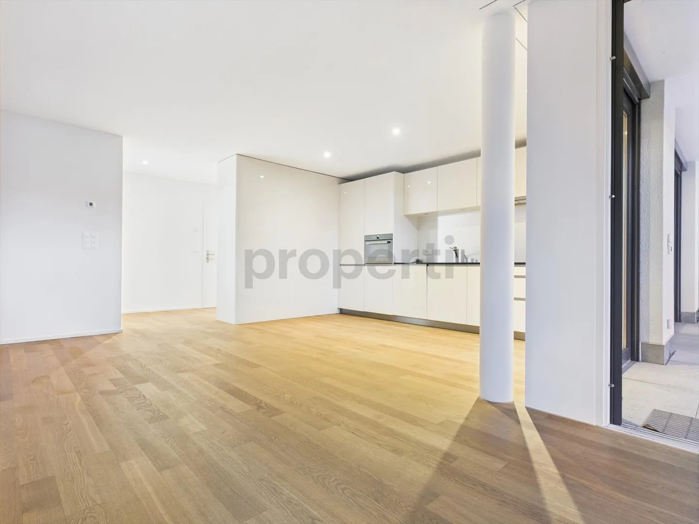 Modern Living with Plenty of Light - 2.5-Room Apartment in Wettswil am Albis - Photo 2 of 12