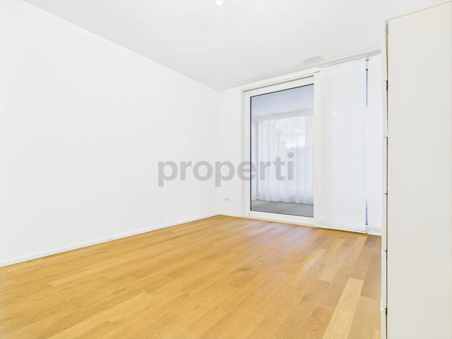 Modern Living with Plenty of Light - 2.5-Room Apartment in Wettswil am Albis - Photo 5 of 12