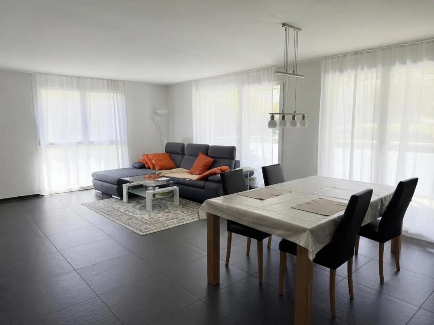 Geräumige 4.5-Zimmerwohnung - Foto 3 von 11