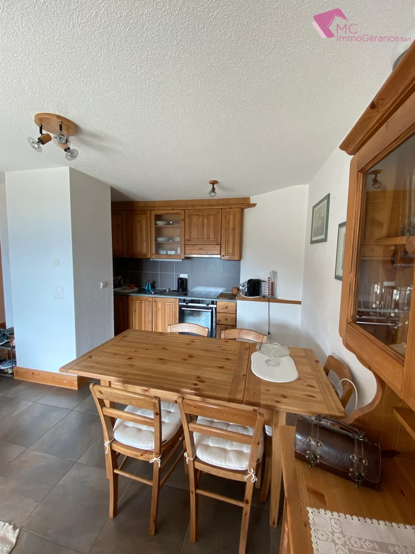 Ovronnaz - 2,5-Zimmer-Wohnung mit Charakter - Foto 3 von 16