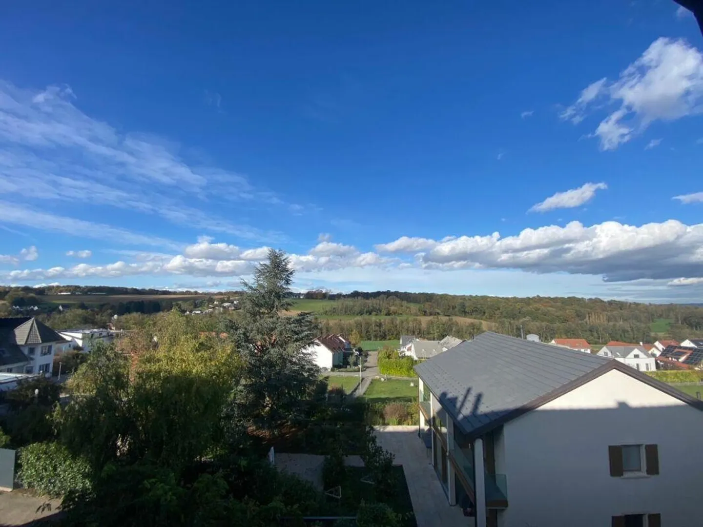 Maisonette apartment with a view - Photo 2 of 11