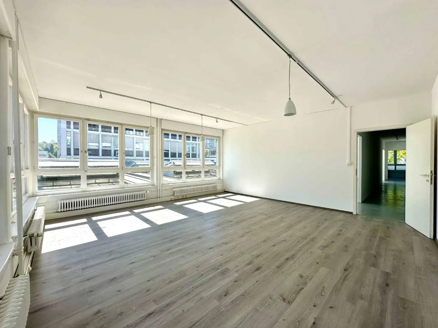 Büro 5 Zimmer - Foto 6 von 13