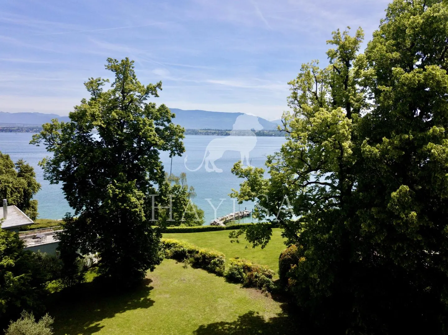 Villa architecturale près du lac - Photo 7 sur 7