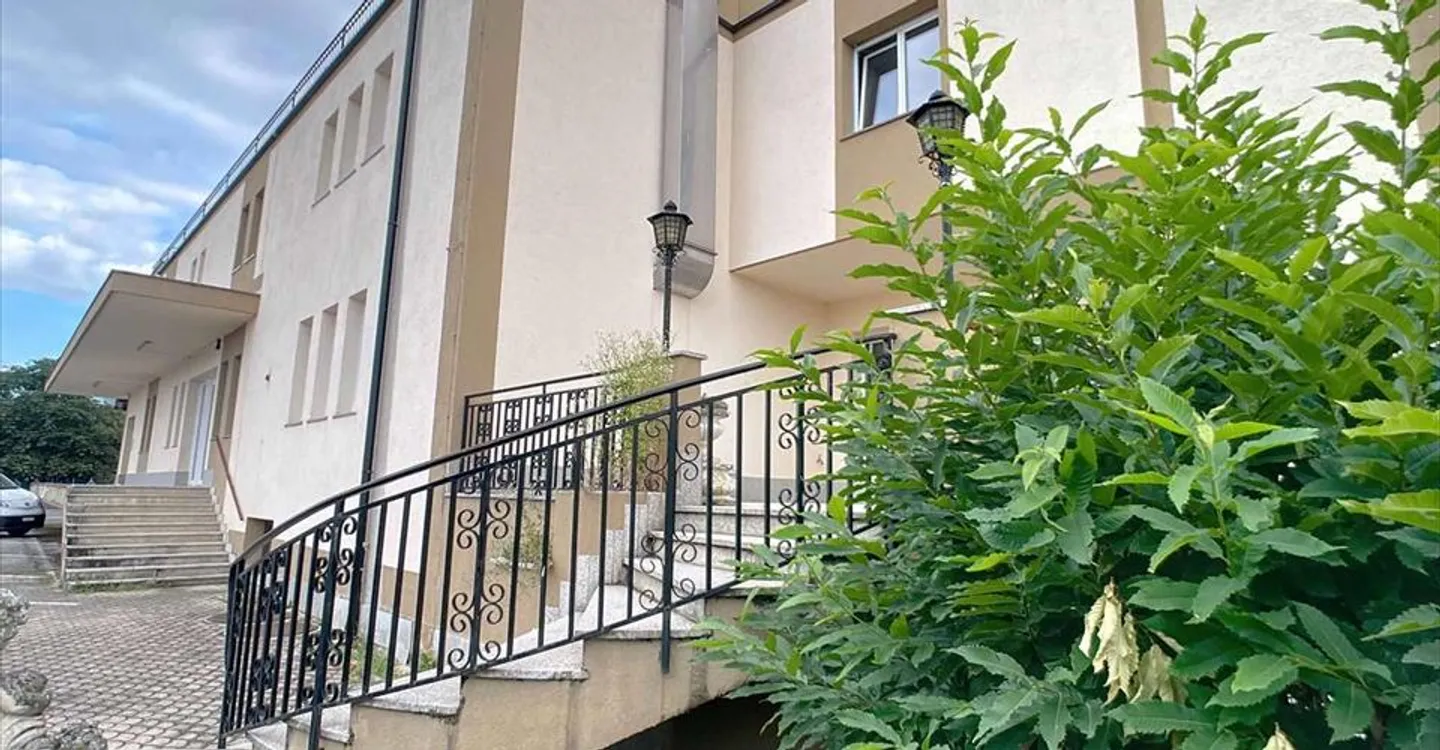 Office space for rent - Photo 6 of 6