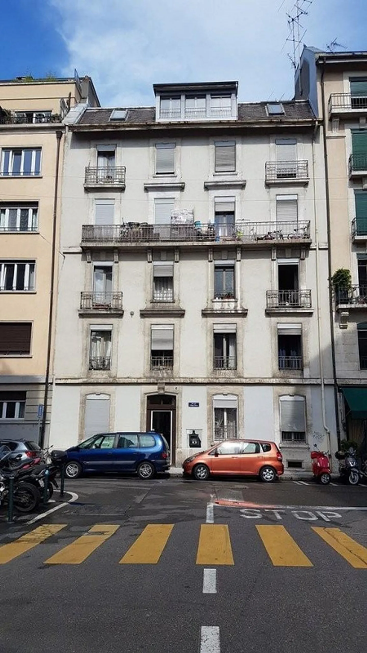 To seize! Charming apartment for rent in the heart of Plainpalais! - Photo 1 of 6