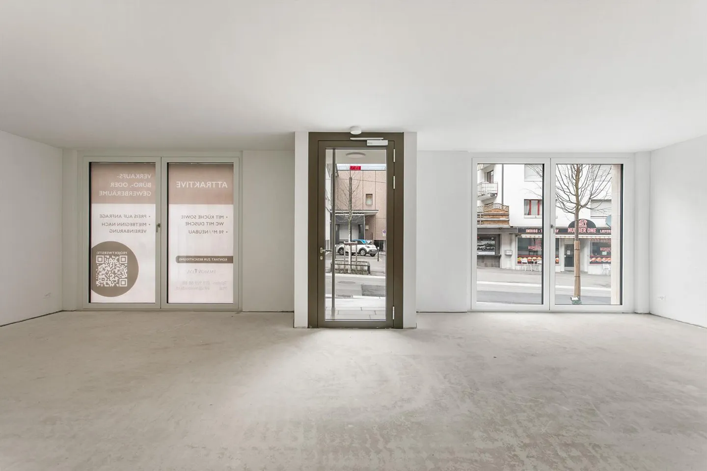 Central and modern new commercial space - Photo 1 of 9