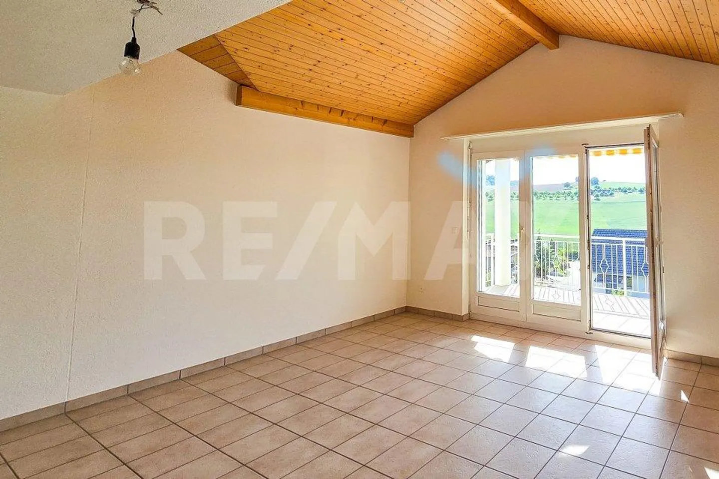 Bella Vista - Appartamento Spazioso - Inquilini Tranquilli - Foto 3 di 5