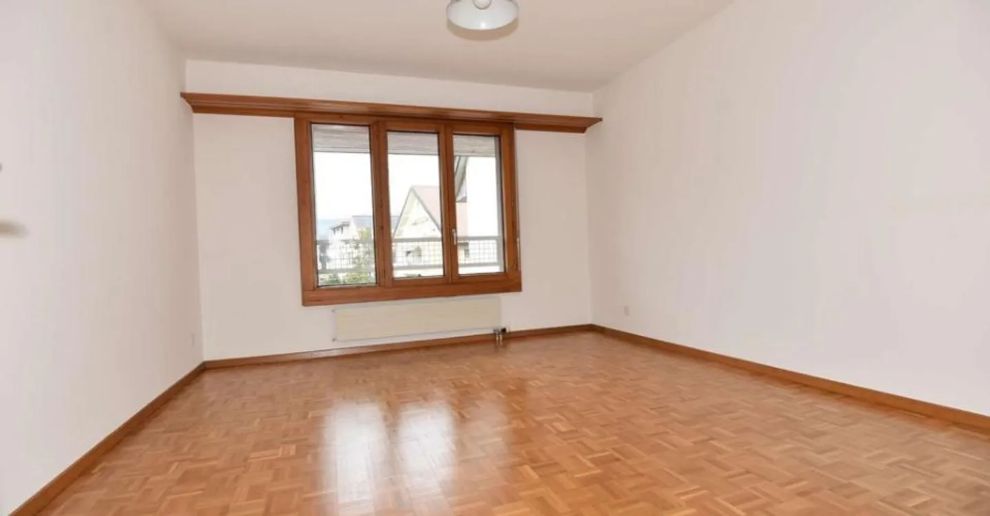 Charmant appartement 3 pièces avec balcon - Photo 9 sur 11