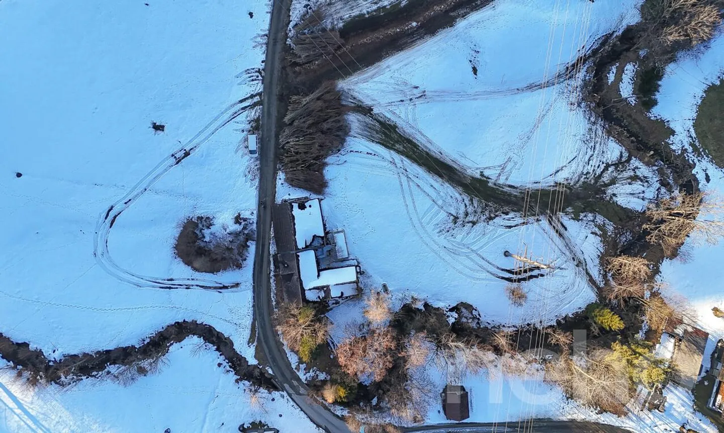 Projet de construction neuve approuvé Vivre au bord du ruisseau - Concevez votre maison de rêve - Photo 1 sur 11